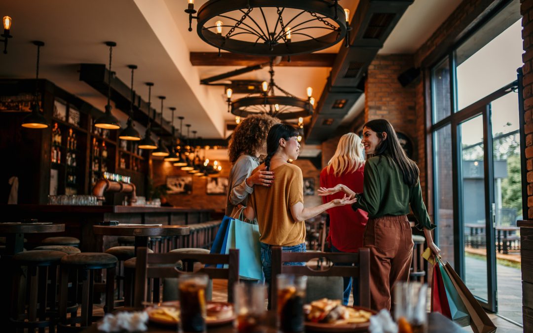 How Restaurants Can Save Big with Smarter POS Systems and Dual Pricing